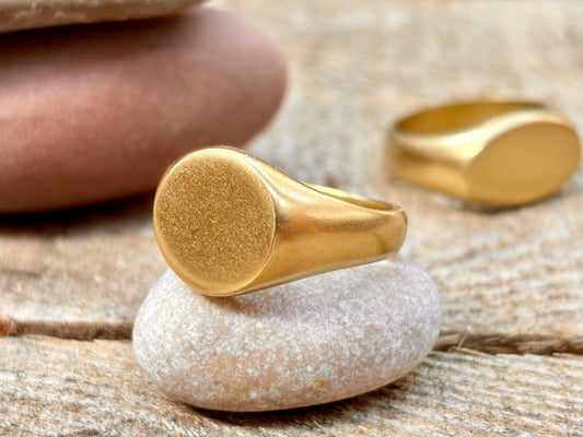 Signet Ring