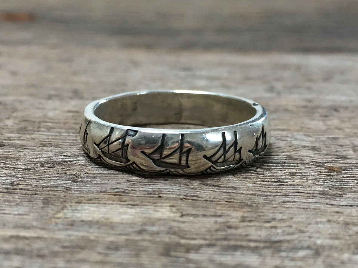 Battle Diagram Ring
