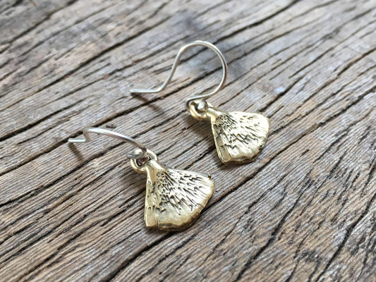 Fishbone Fan Earrings