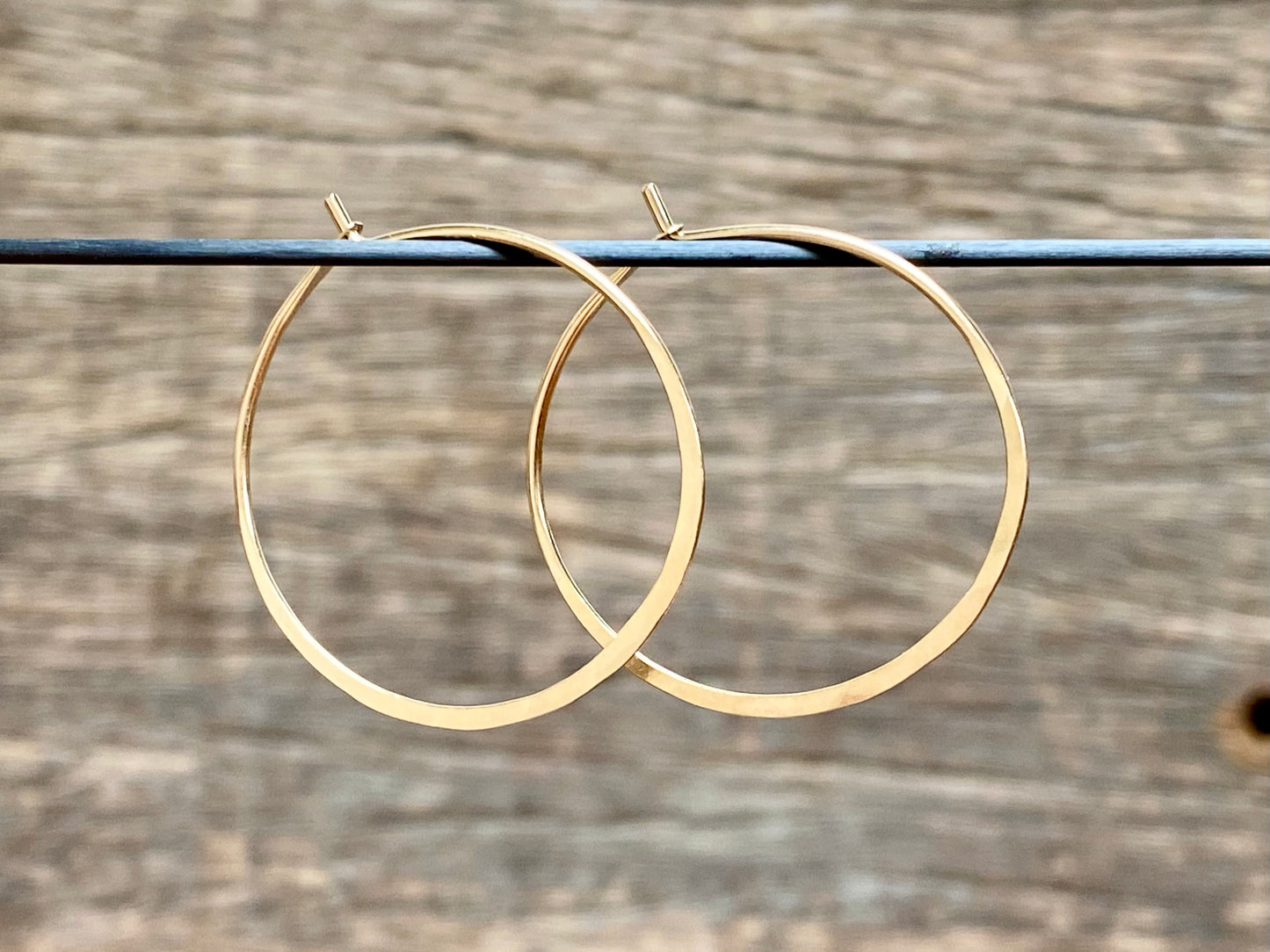 Small Hammered Hoops