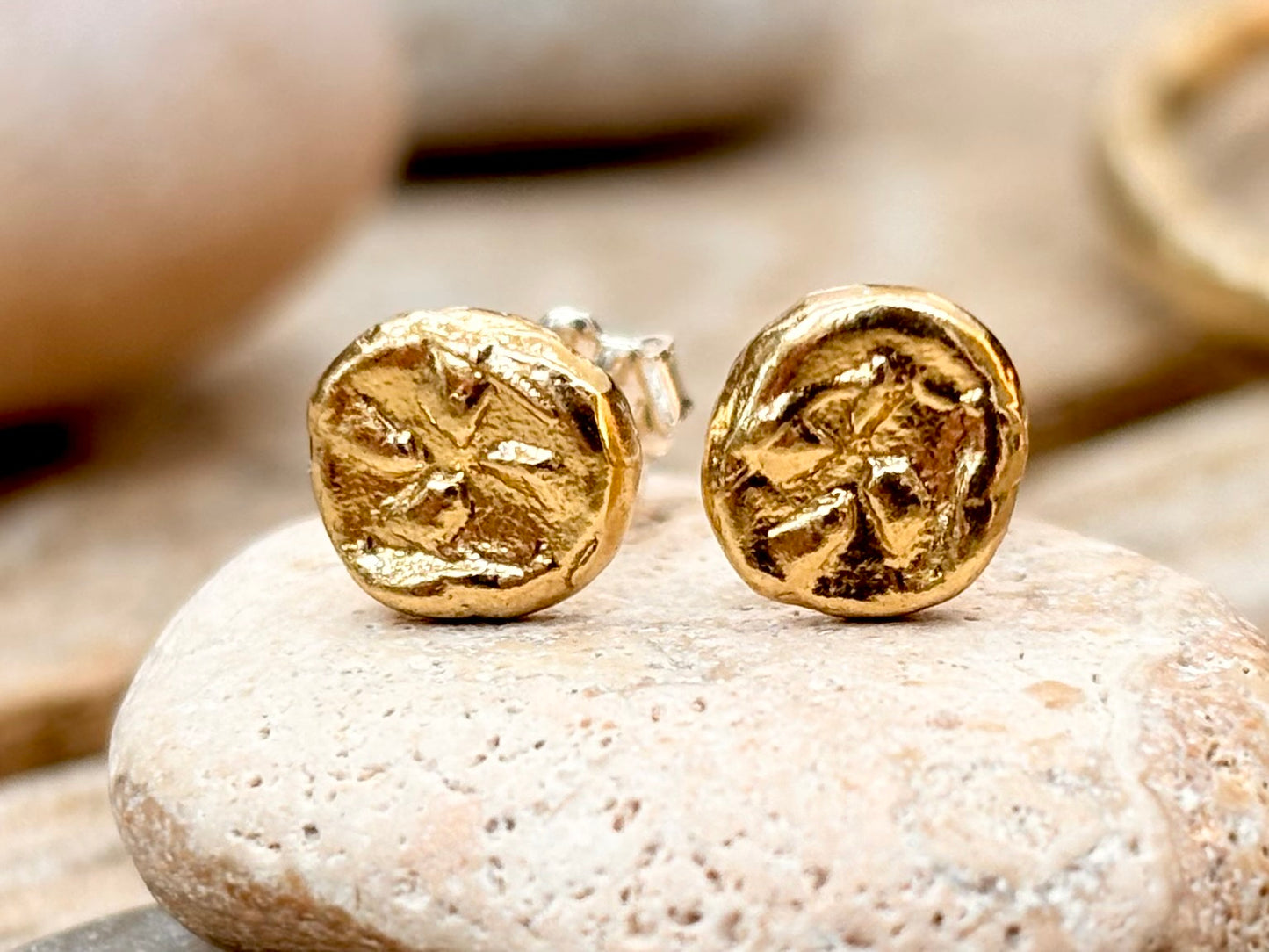 Sky Cluster Studs