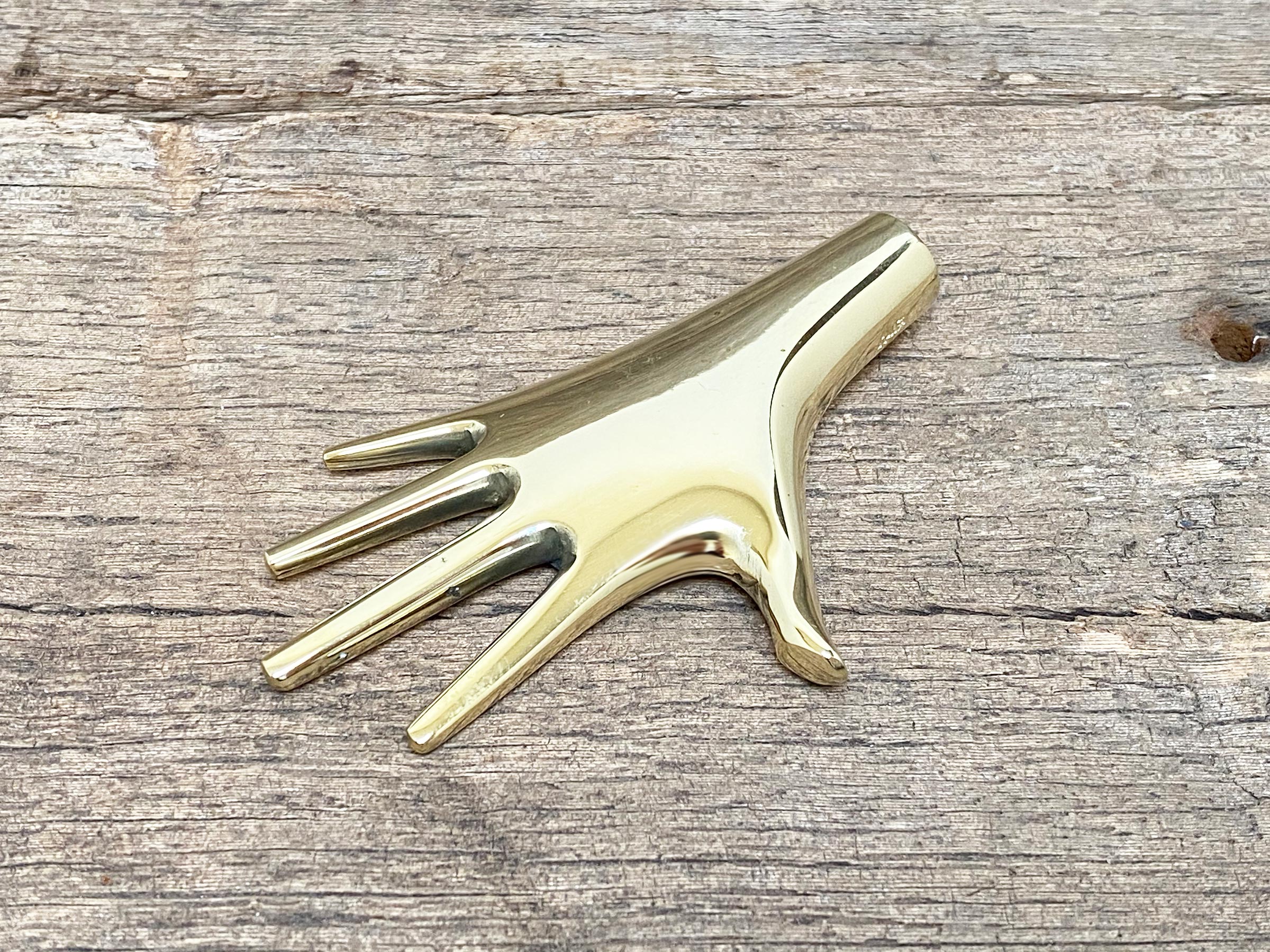 Hand Paperweight Carl Auböck Brass Hand Paperweight – the Otherist