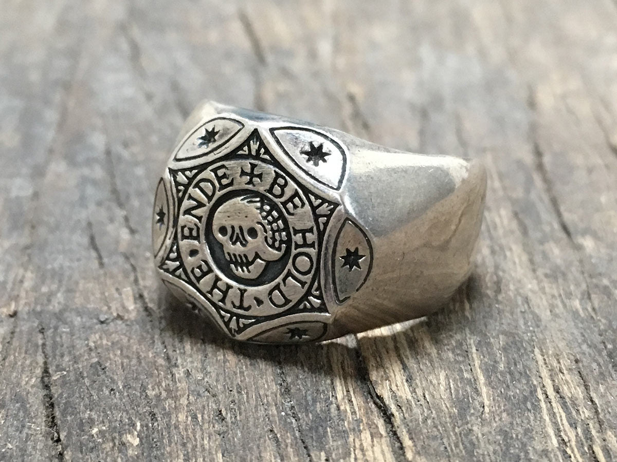 Behold The Ende Signet Ring