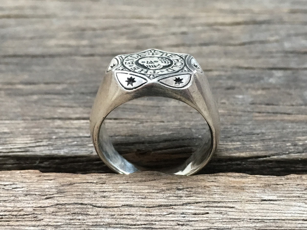 Behold The Ende Signet Ring