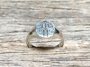 Memento Mori Signet Ring