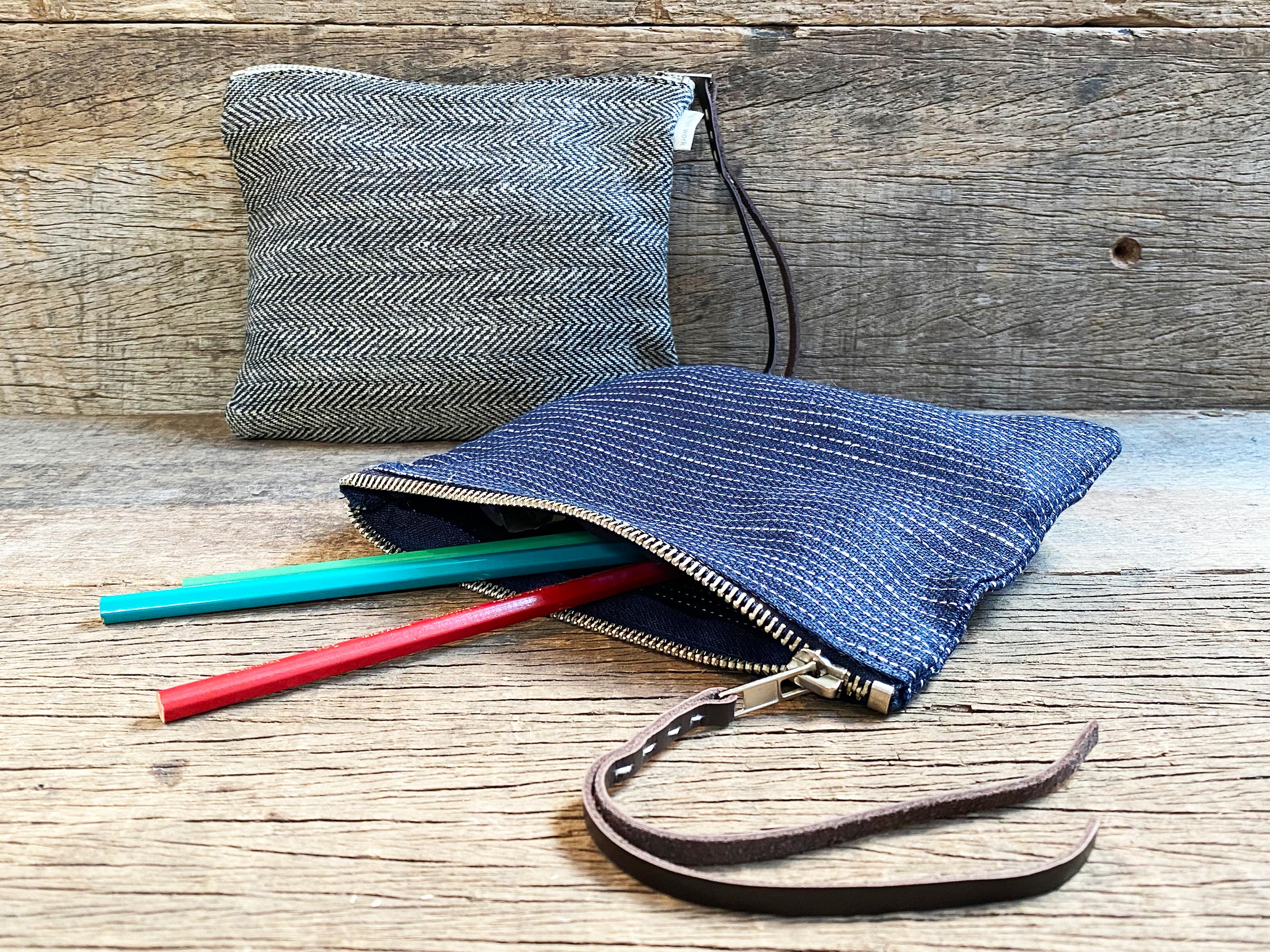 Zip Pouch Canna