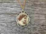 Load image into Gallery viewer, Portrait Pendant
