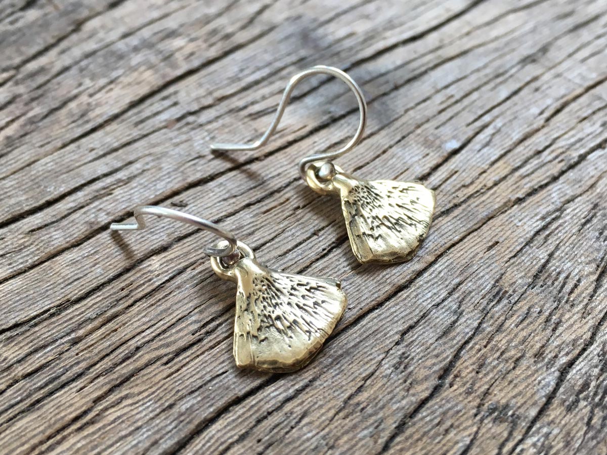 Fishbone Fan Earrings