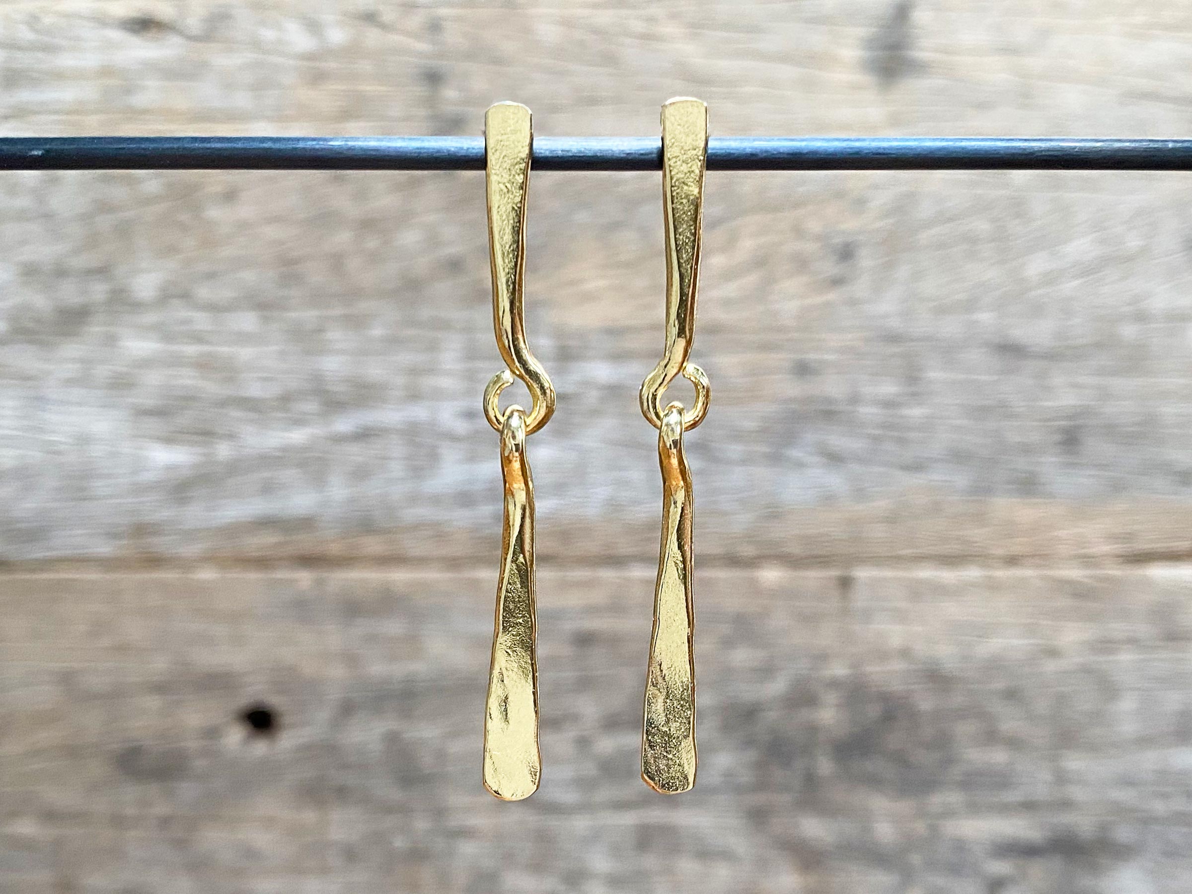Tapered Link Earrings