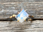 Load image into Gallery viewer, Moonstone Ring
