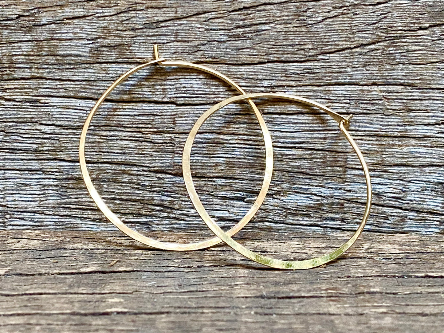 Medium Hammered Hoops