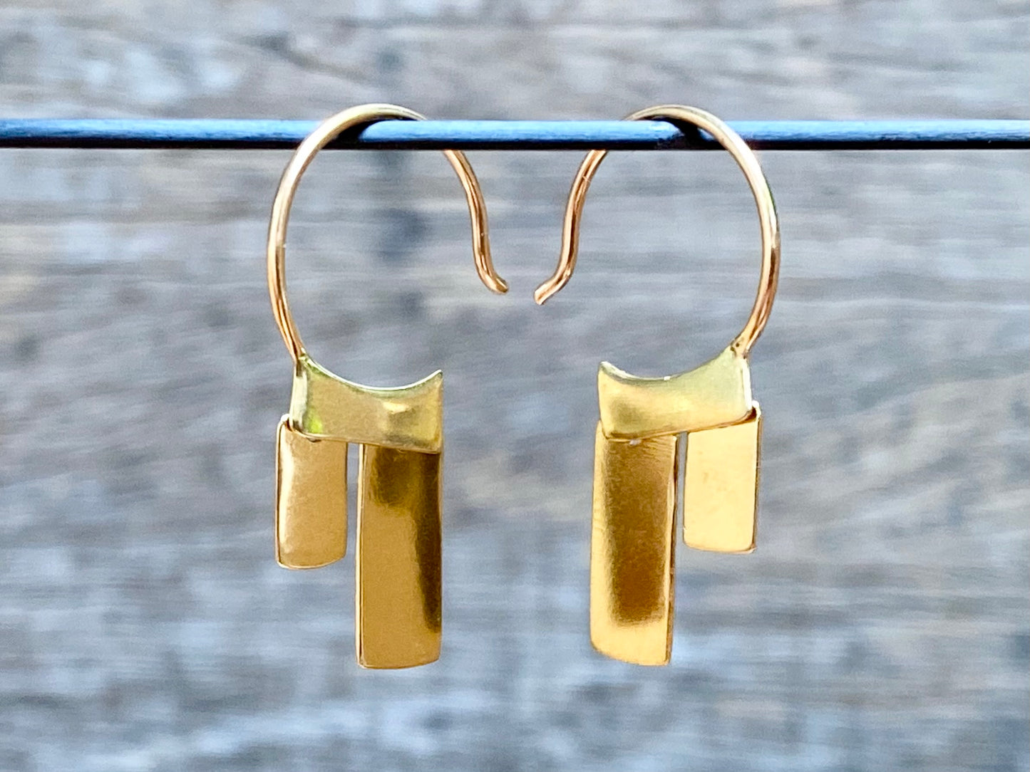 Bambu Hug Earrings